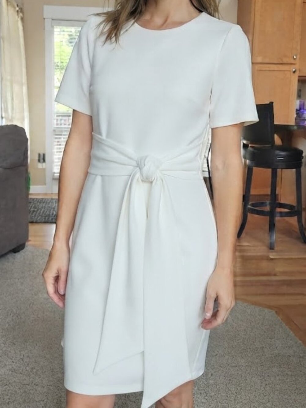 NWT Donna Morgan sz 10 flutter sleeve tie front ivory white dress